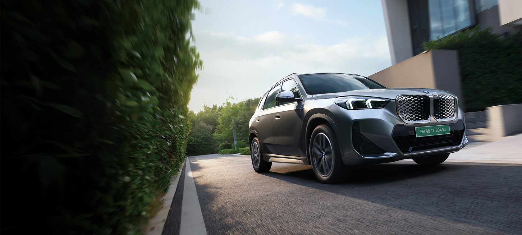 BMW iX1 LONG WHEELBASE