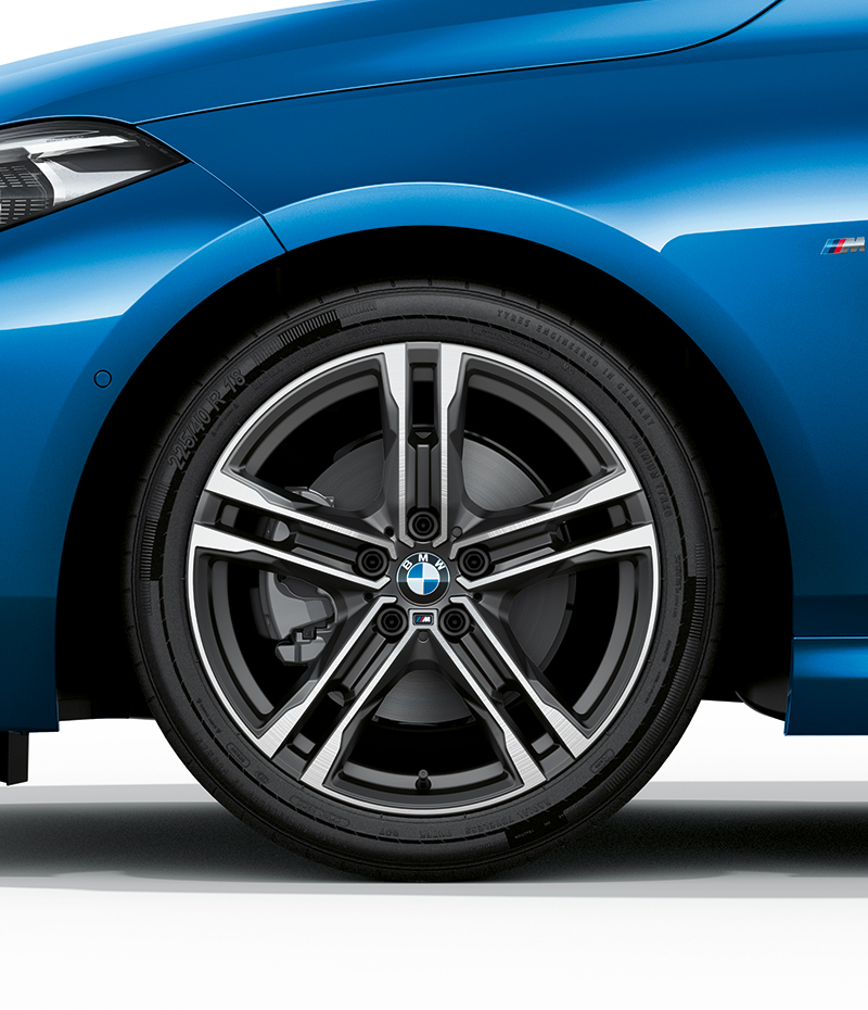 LIGHT ALLOY DOUBLE SPOKE 550M 17". 