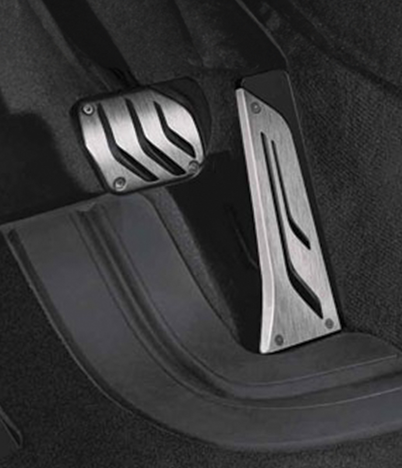 STAINLESS STEEL FOOTREST. 